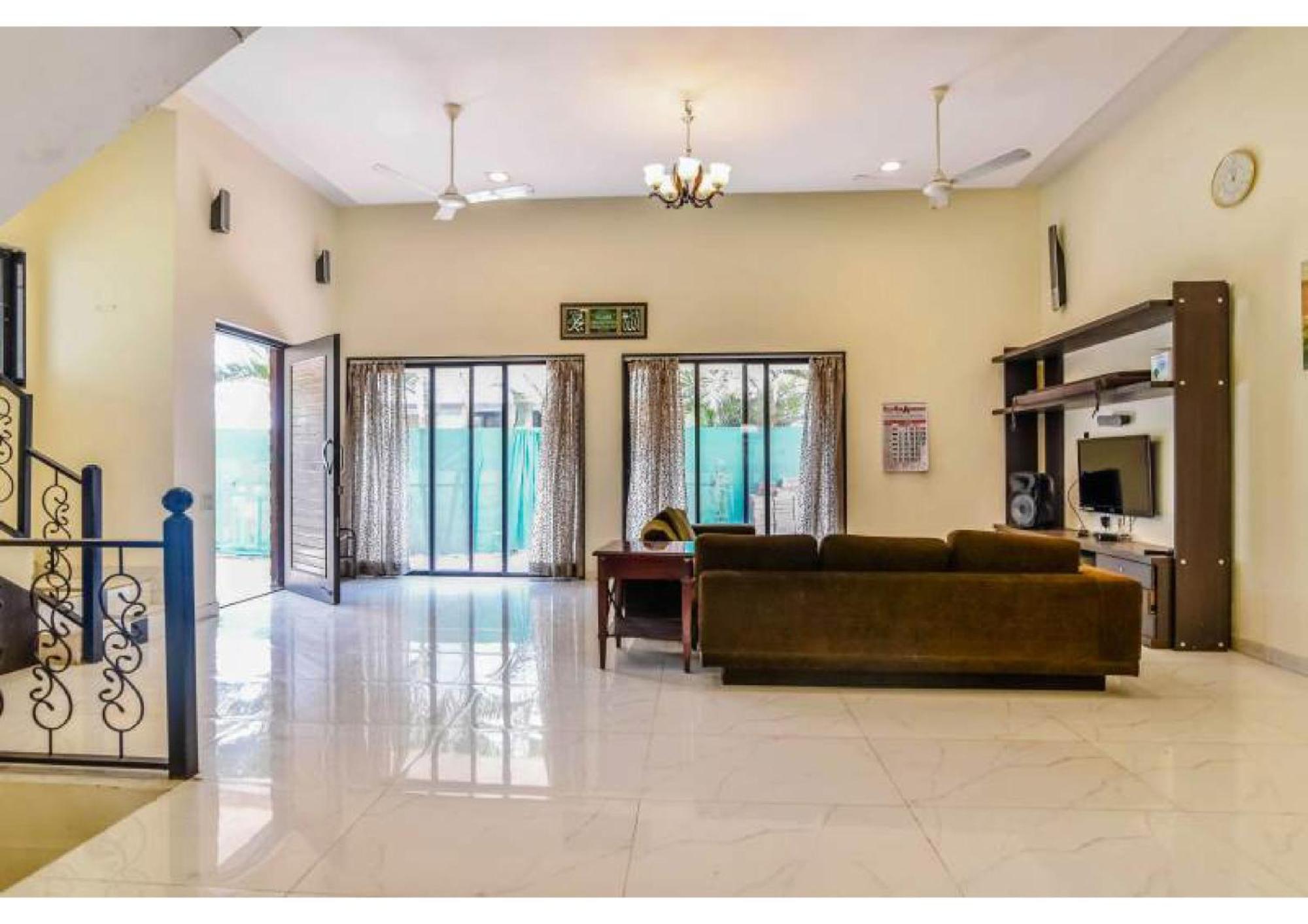 Alison Villa Lonavala Exterior photo